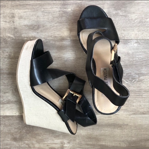Steve Madden Shoes - Steve Madden Evitaa Wedge Sandals 6M